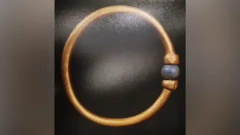 Egyptian Authorities Confirm Ancient Bracelet Was Taken and Destroyed